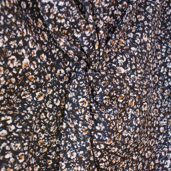 satin floral blouse - Picture 6 of 9